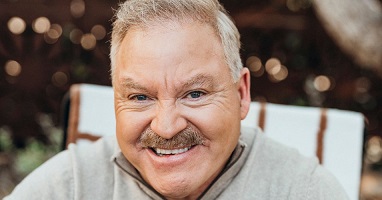 AN EVENING OF SPIRIT MESSAGES WITH JAMES VAN PRAAGH