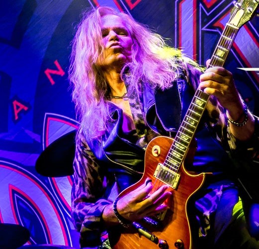 Adrian Vandenberg – Performing Vandenberg & Whitesnake Classics