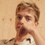 Mae Martin: The Possum