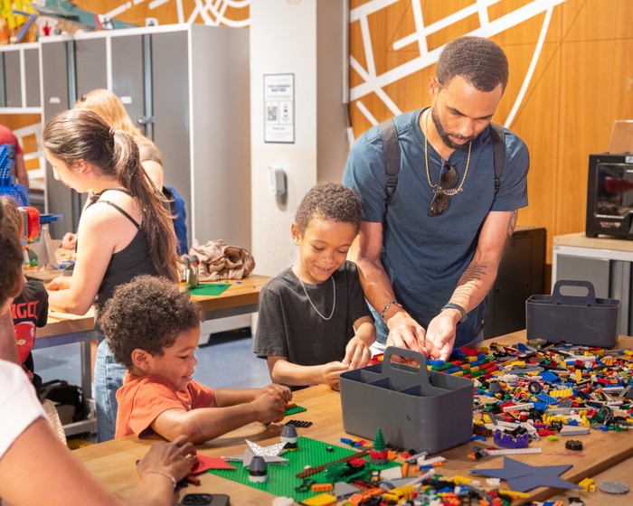 LEGO® Build & Talk